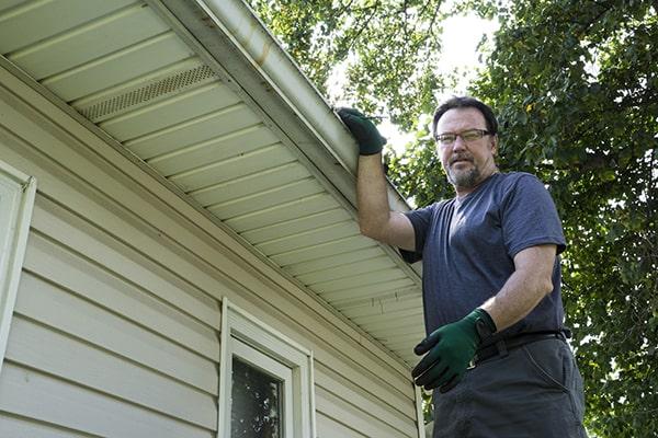 Gutter Cleaning of Merrillville team